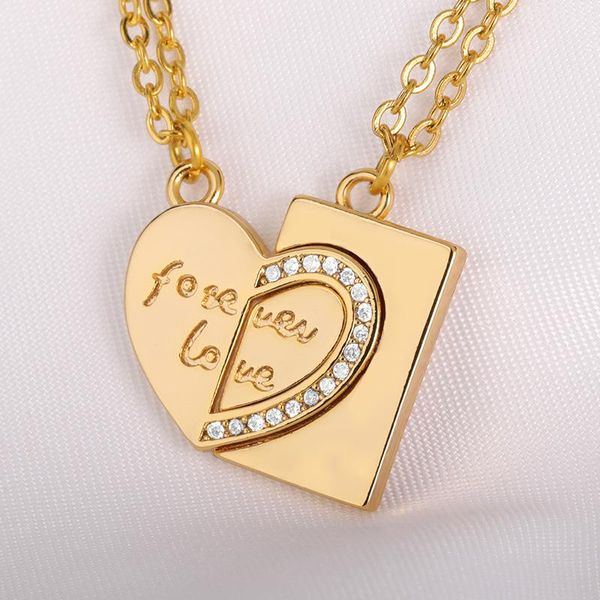 Colliers de pendentif 2 PCS / Set Forever Love pour couple Romantic Crystal Heart Choker Femmes Bijoux Sœur Birthday Amitié Cadeaux
