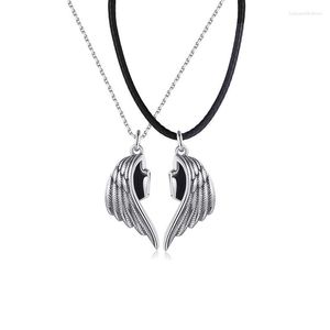 Hanger Kettingen 2 Stuks Angel Demon Wing Link Chain Ketting Magneten Hartvorm Paar Magnetische Lichtgewicht Geschenken Dz001