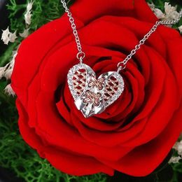 Pendentif Colliers 2021 Crystal Rose Gold Heart Femmes Corset Inspiré Two Tone Design Collier Cadeaux291a