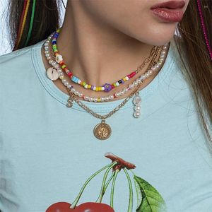 Pendentif Colliers 2023 Boho Vintage Fleur Artificielle Perle Couleur Perle Chaîne Collier Pour Femmes Mode Multiniveau Coquille Tête Coin Bijoux