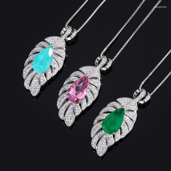 Pendentif Colliers 2023 Mode Européenne Et Américaine Feuilles Clavicule Chaîne Émeraude Collier Rétro Femmes Accessoires Cadeaux Pour La Saint Valentin