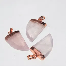 Pendentif Colliers 2023 Mode Bijoux Style Naturel Pierre Corne Femme Rose Plaqué Or Cap Rose Cristal Quartz Amour Comme Cadeaux 5pc