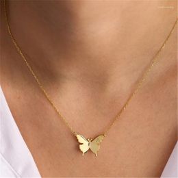 Hangende kettingen 2023 Fashion Women 26 Letter Gegraveerde vlinderketting ketting roestvrij staal