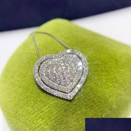 Colliers de pendentif 2023 Heart fait à la main Bijoux de luxe étincelants 925 Sterling Sier Pave White Sapphire CZ Diamond Gemstones Party Women Ot4kn