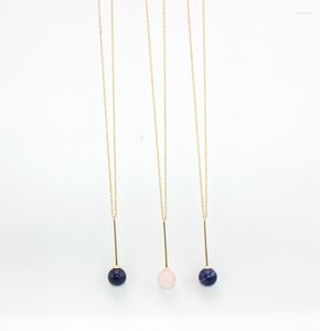 Hangende kettingen 2023 roze spar Natural Stone Bead Cooper Bar ketting vrouwen drie kleurenbal lang eenvoudig