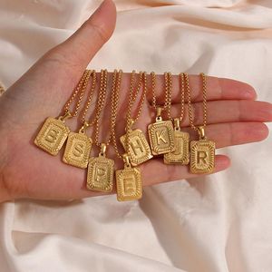 Hangende kettingen 2023 Stijlvolle vierkante ketting ketting heren roestvrijstalen goud kleurbrief initiaal voor vrouwen sieraden