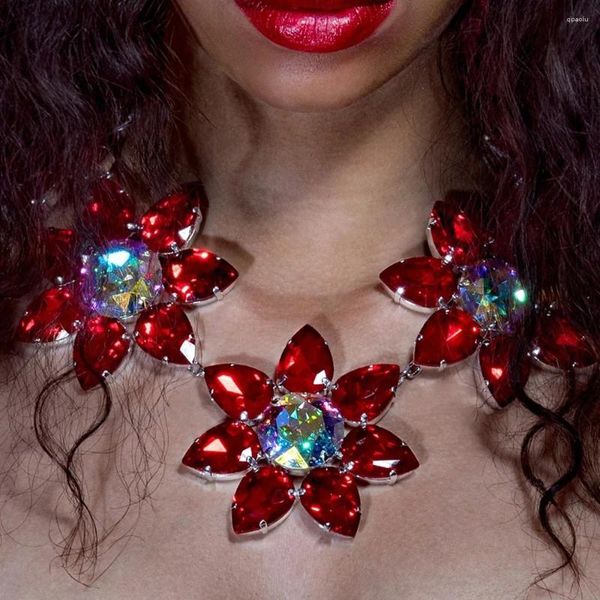 Collares colgantes 2023 Tendencia exagerada enorme flor roja gargantilla collar cena joyería para mujeres Rhinestone collar geométrico gargantillas