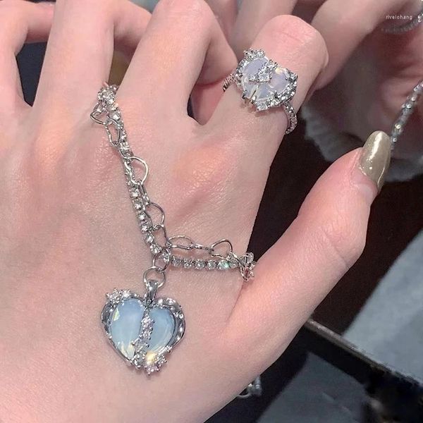 Collares colgantes 2023 moda elegante Kpop collar de corazón dividido ópalo Metal Color plata perla multicapa para mujer regalo de joyería