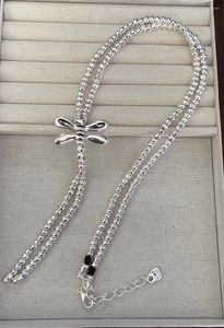 Collares colgantes 2023 Unode50 Europa y American Venta de alta calidad Exquisito collar de libélulas Bolsa de regalo de joyas románticas para mujeres