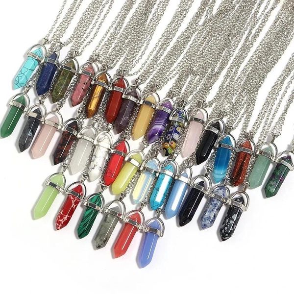 Collares colgantes 20pc Cristal de cuarzo natural Hexagonal Chakra Punto de curación Collar de péndulo al por mayor