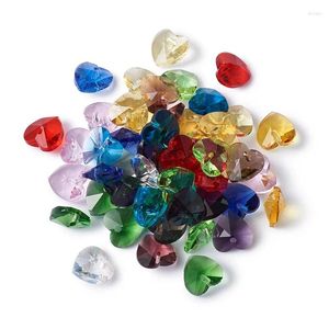 Pendentif Colliers 20pcs Couleur mixte Facettes Coeur Charmes Romantique Valentines Idées Verre pour la fabrication de bijoux 10x10x5mm Trou: 1mm