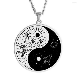 Collares pendientes 21 estilos Celestial Mystic Yin Yang Significado Amor con paisaje Monoline Insignia Sol y luna Collar de acero inoxidable