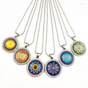 Hanger Kettingen 24 stks Stijlen Zonnebloem Mandala Bandana Boeddhisme Verzilverd Antieke Bohemen Ketting Voor Vrouwen Gift