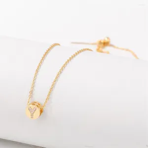 Hangende kettingen 26 letters voornaam Pendende kettingketen Choker voor vrouwen goud kleur cilindrische vorm charme reki sieraden