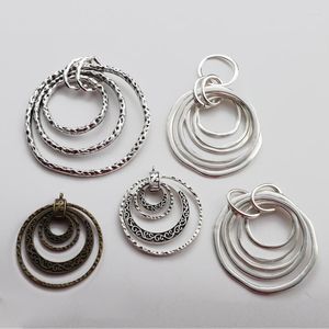 Collares pendientes 2 uds., martillo grande abierto hueco, muchos círculos, colgantes de abalorios de aleación de Metal redondos para hacer joyas DIY, hallazgos artesanales