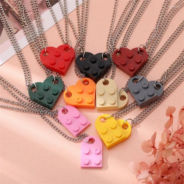 Pendentif Colliers 2pcs Punk Couples en forme de coeur Collier d'amour pour les amoureux Femmes Hommes Creative Simplicité Valentines Double Couche Bijoux