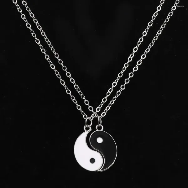 Pendentif Colliers 2pcs / Set Couple chinois Tai Chi Gossip bannir la malchance charme chaîne collier bijoux amoureux cadeau de saint valentin