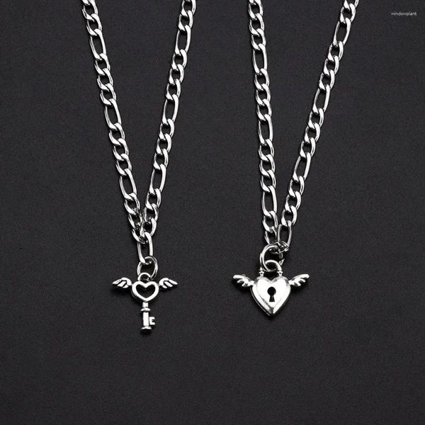 Pendentif Colliers 2pcs / Set Pendentifs appariés Coeur Couple Collier Amour Clé Serrure Charme Bijoux Chaîne en acier inoxydable pour les femmes