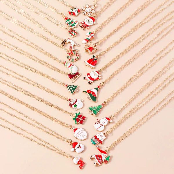 Collares colgantes 3/4 unids moda conjuntos de collar de navidad lindo esmalte santa claus campana copo de nieve árbol de ciervos para mujeres regalo de año