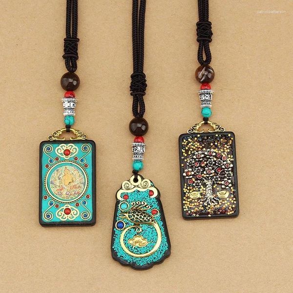 Collares pendientes 30 Diseños Estilo étnico Hecho a mano Thangka Collar de sándalo negro Elefante Dios Bagua Marca Toem Exotic