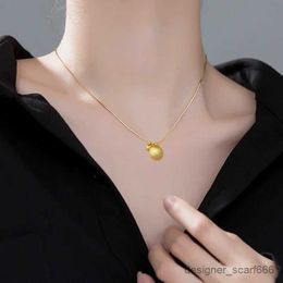 Colliers de pendentif 316l en acier inoxydable Gold Color Brossé perles lisses Collier pendentif pour femmes