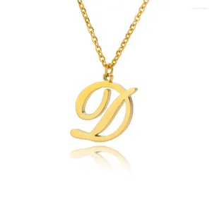 Pendentif Colliers 316L Simplicité en acier inoxydable 26 lettres anglaises individuelles Chaîne de charme pour femmes Bijoux de mode Cadeau de fête