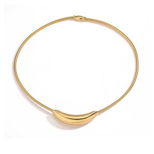 Collares colgantes 316L Simplicidad de acero inoxidable Superficie lisa Curva en forma de arco Cadena de huesos de serpiente Joyería de moda para mujer 231219