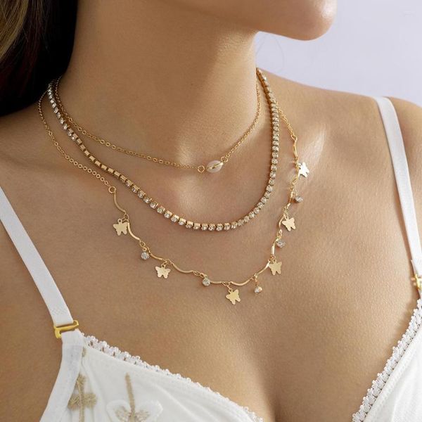 Collares colgantes 3 unids / set Diseño único Mariposa Rhinestone Collares de mujer Collar de perlas de borla de múltiples capas Gargantilla corta simple