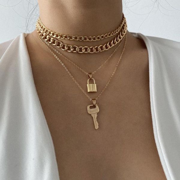 Pendentif colliers 4 pièces/ensemble chaîne en or en couches pour les femmes Punk grosse serrure épaisse et clé collier tour de cou tendance bijoux fille cadeau