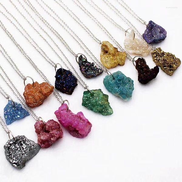 Pendentif Colliers 5pcs Druzy Agates Collier Cristal Naturel Titane Pépite Gemmes Pierre Perles DIY Mode Femmes Bijoux Semi-précieux