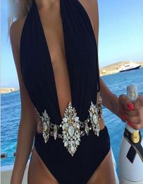 Colliers pendants 6 couleurs luxe sexy cristal bodychain d'été de plage de plage bikini bijourie pour les femmes collier de strass Long Rimestone4368224
