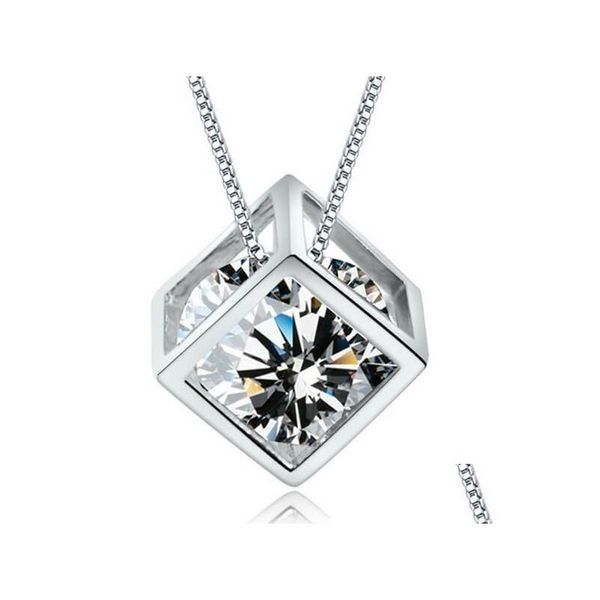 Colliers de pendentif 925 Sterling Sier Love Cube Diamond S925 Crystal Shining Square Statement Link Chans Collier Collier Vinta DHHSU