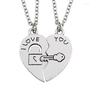 Pendentif Colliers Une paire Je t'aime Couple Clé Collier Épissage Coeur Brisé Alloychoker Hommes et Femmes Charme Bijoux Cadeau d'anniversaire