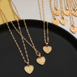 Anhänger Halsketten A-Z Initialen Name Herz 26 Buchstaben Alphabete Halskette Für Frauen 2024 Weibliche Choker Ketten Schmuck Trendy Geschenk