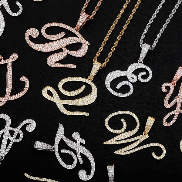 Collares colgantes a-z tamaño más grande letras cursivas nombre helado de circonía cúbica hip hop fashion joyería para hombres mujeres regalo de regalo