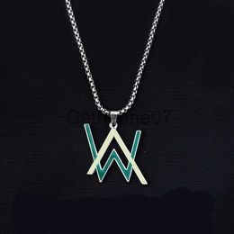 Pendentif Colliers Alan Walker collier pendentif pour femme mode ton électrique bijoux lumineux sur le cou en acier inoxydable chaînes simples collier J230725