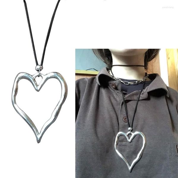 Collares pendientes Aleación Irregular Forma de corazón Material de joyería Regalo de cumpleaños para mujeres Hombres Niñas