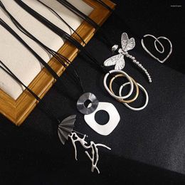 Pendentif Colliers Amorcome Style Bohème Noir Cuir Pull Chaîne Collier Pour Femmes Géométrique Coeur Libellule Long Bijoux