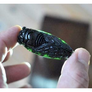 Pendentif Colliers Amulette Jade Naturel Bla Vert Cigale Statue Exquise