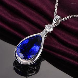Pendentif Colliers Angel Eyes Cristal Bleu Saphir Tanzanite Pour Femmes Bijoux Bijoux Fête Mode Cadeaux