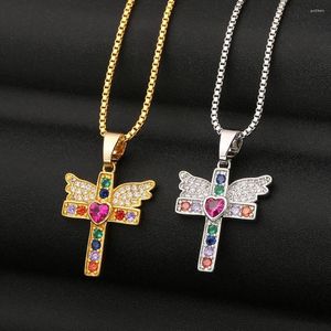 Pendentif Colliers Aile D'ange Croix Couple Cou Chaînes Hip Hop Punk De Luxe Couleur Zircon Bijoux En Acier Inoxydable Collier Pour Femmes Homme