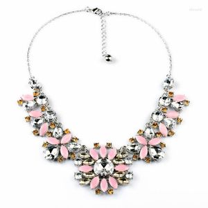 Pendentif Colliers Antique Argent Couleur Collier Bijoux Imitation Gemstone Crystal Cluster Collier Mince Chaîne Femmes Costume