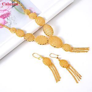 Collares colgantes Conjunto de joyería árabe de Dubai para mujer Pendientes de cobre de verano Cadena africana etíope Collar de color dorado Regalo nupcial de boda 230506