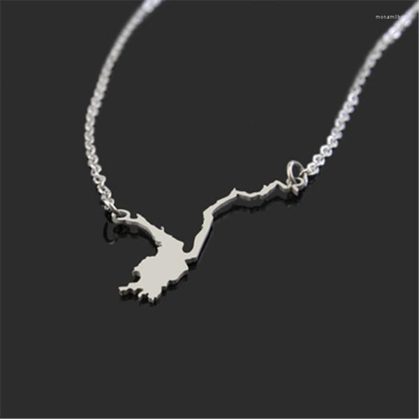 Collares colgantes Llegada Venda de acero inoxidable Adirondack Lakes Map Collar Charm Declaración de joyas para mujeres y hombres