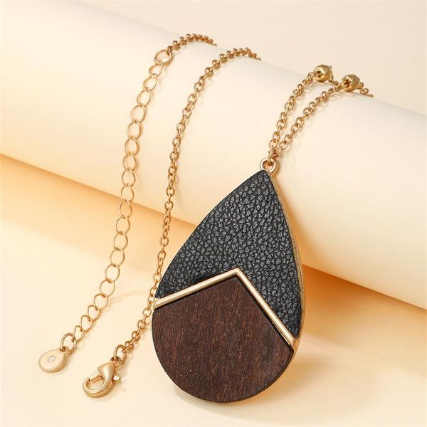 Colliers pendentifs arrivent mode longue chaîne goutte d'eau Pu Design pendentifs en bois collier en gros pour les femmes