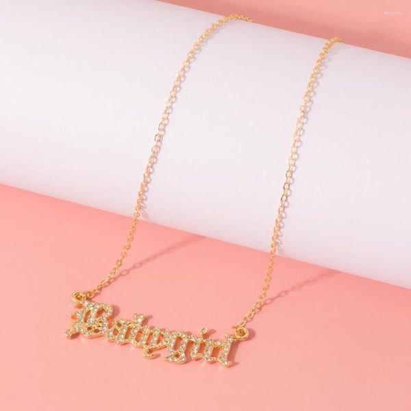 Collares colgantes Babygirl Carta Collar para mujeres Niñas Lujo Cristal Cuello Gargantilla Rosa Oro Plata Color Inglés Signo Regalos