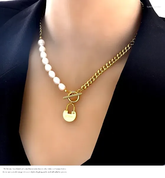 Pendentif Colliers Collier de perles naturelles baroques pour femmes Titane Acier Incolore Vintage Pull Chaîne Mode Collier Bijoux Cadeau