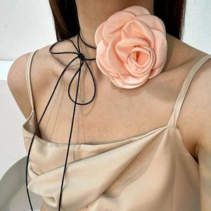 Colliers pendentif belle fleur longue corde ras du cou cadeau parfait pour petite amie et soeur