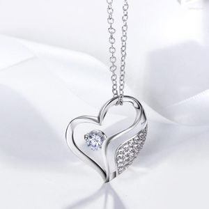 Collares pendientes Hermoso collar de corazón de cristal grande Encantador regalo romántico Esposa Declaración Joyería Chapado en plata Suspensión Colgantes grandes