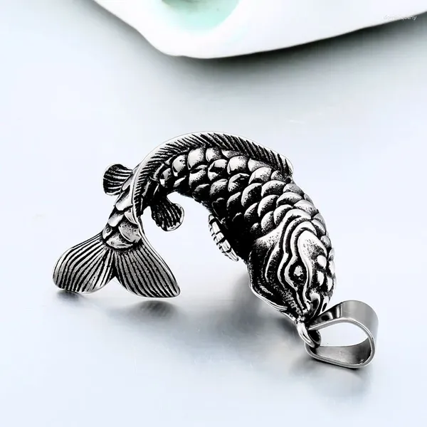 Pendentif Colliers Beier 316L Acier inoxydable Koi Fish Hommes Collier de poisson rouge Océan Bijoux de haute qualité LLBP8-383P